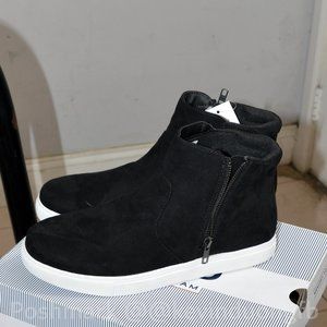 IZOD Women's Mila Ankle Suede‎ Boots